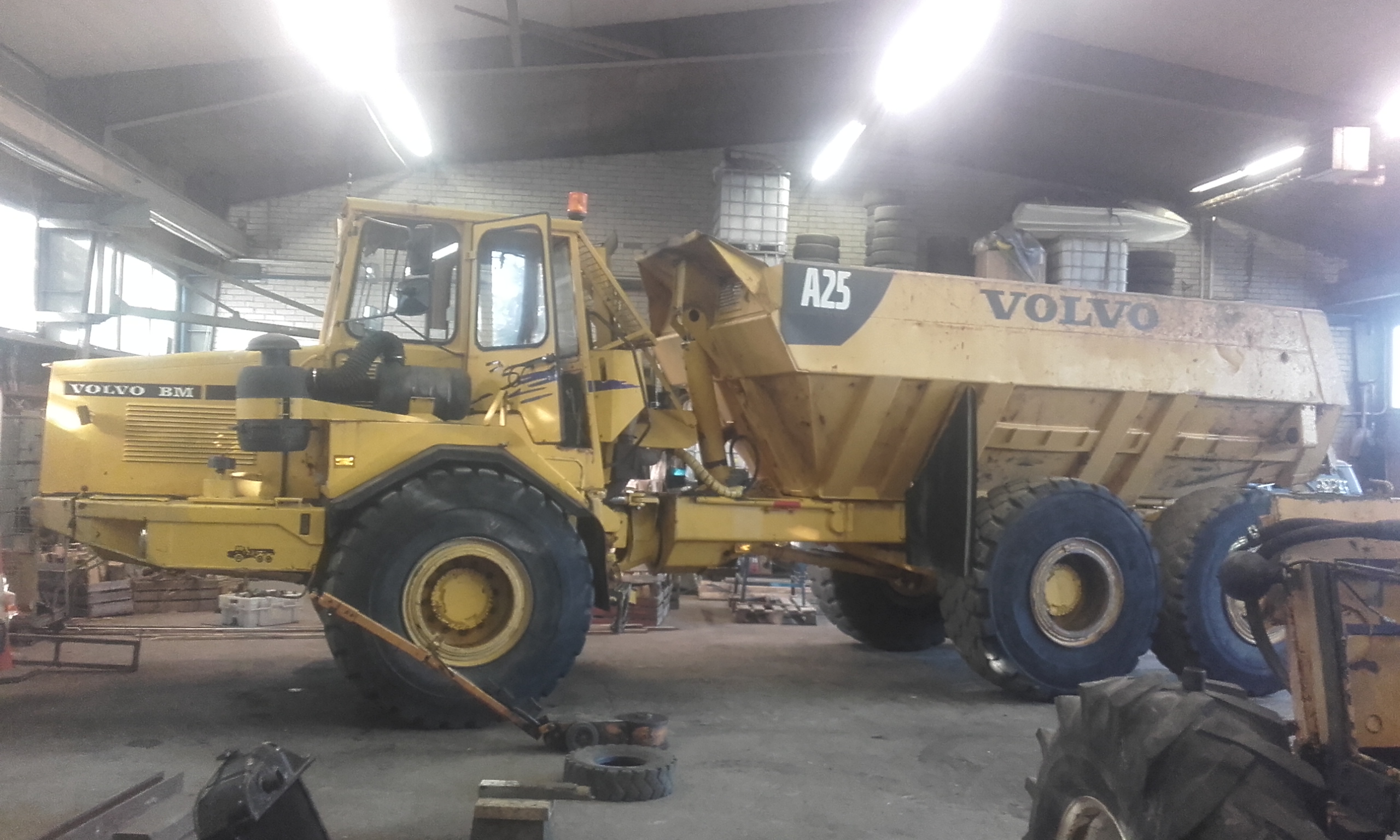 Volvo A25